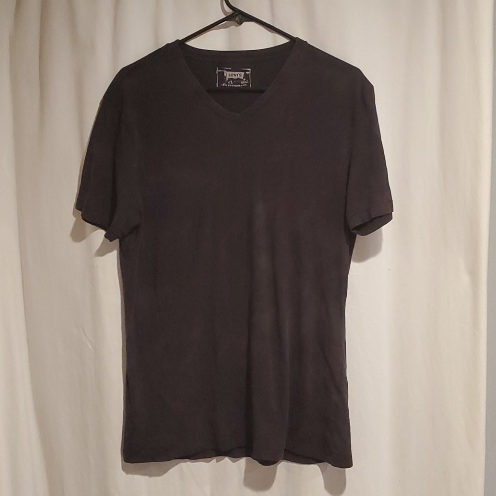 Vintage Levi's V neck